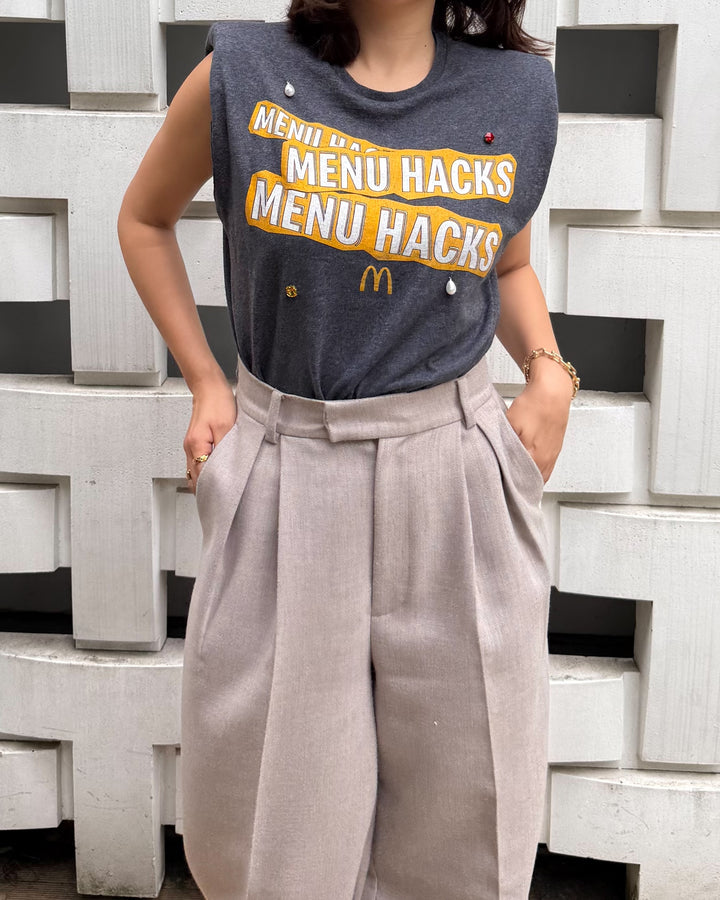 Menu Hacks Grace Shoulder Tee