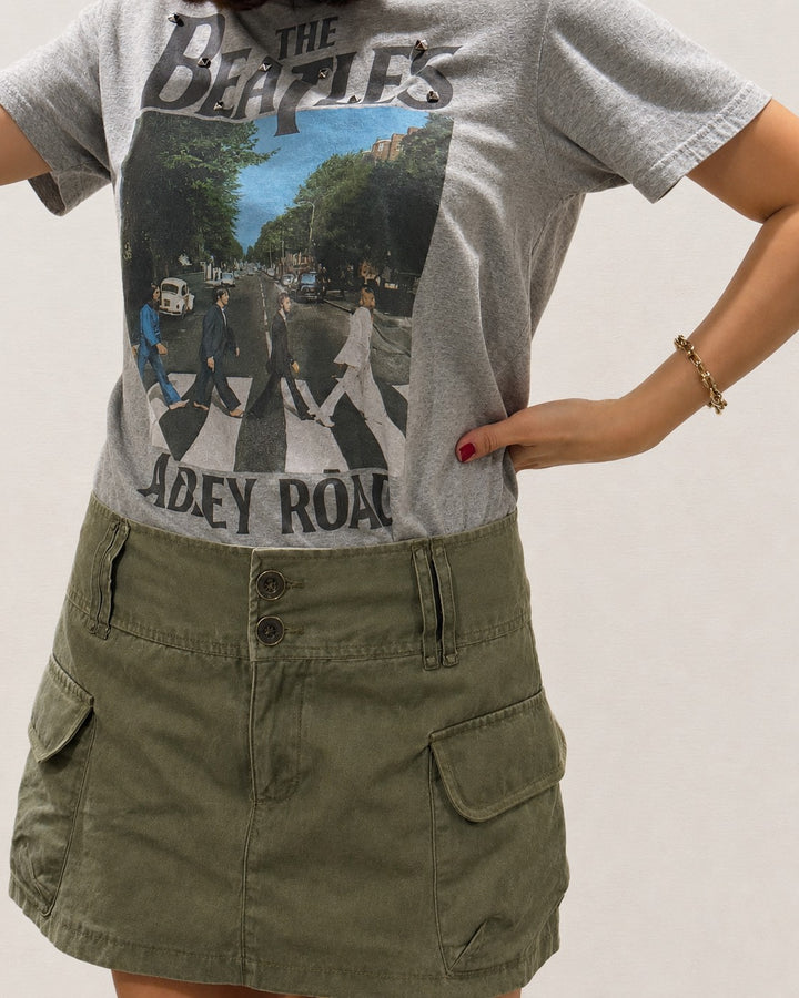 THE BEATLES “ABBEY ROAD” Studs Tee