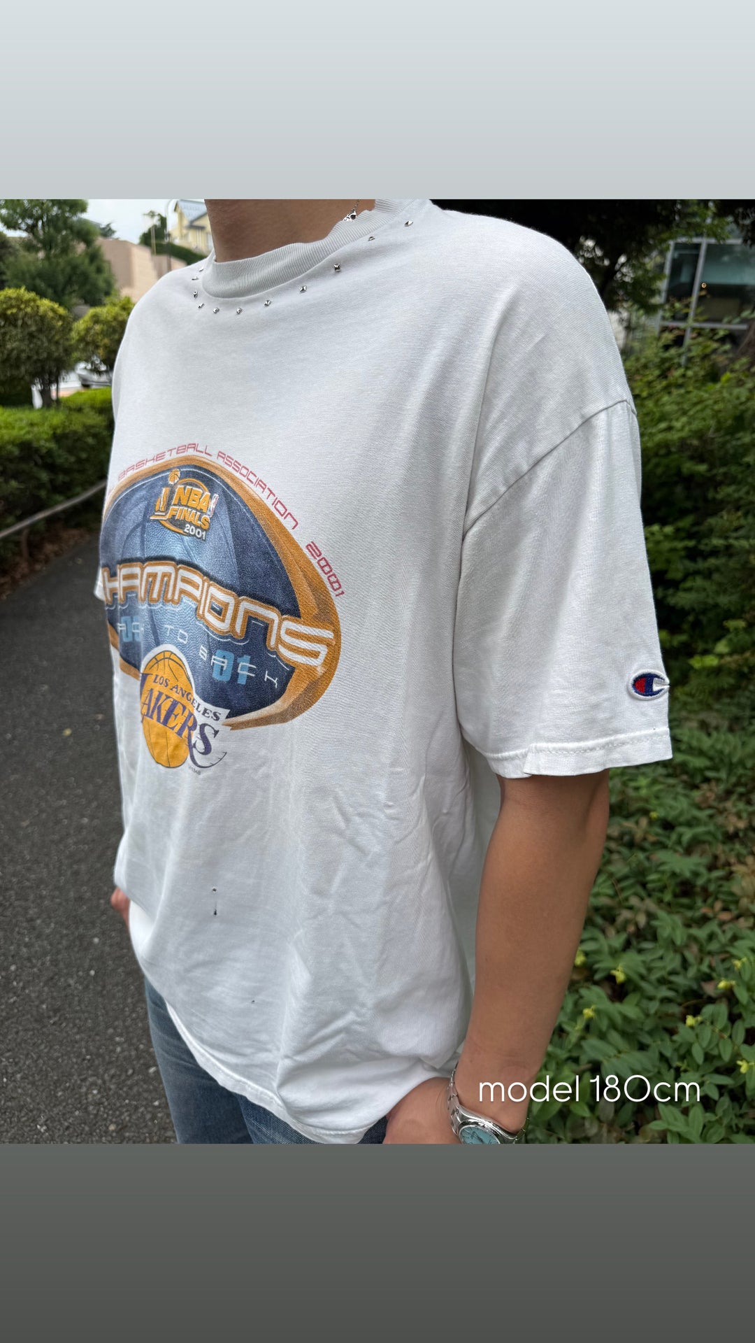 Lakers 2001 Champions Studs Tee