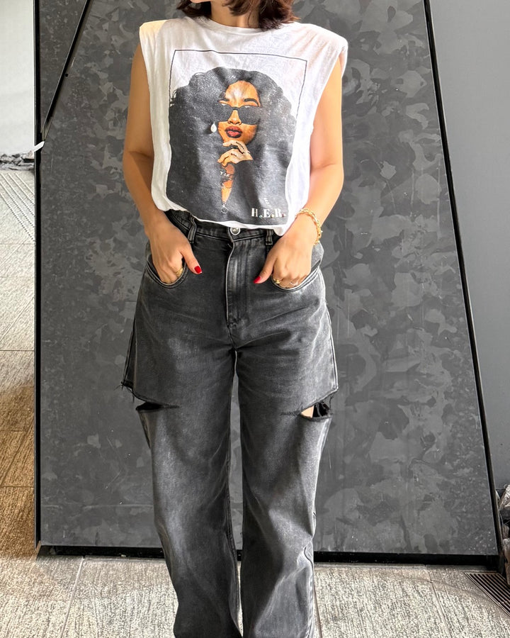 H.E.R. Graphic Tee