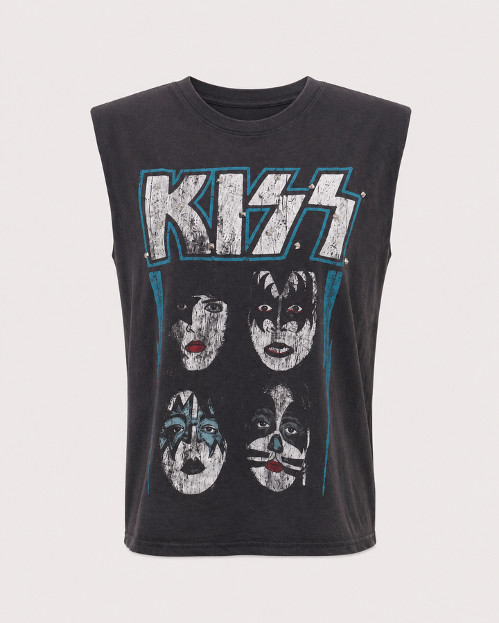 KISS STUDDED GRACE TEE