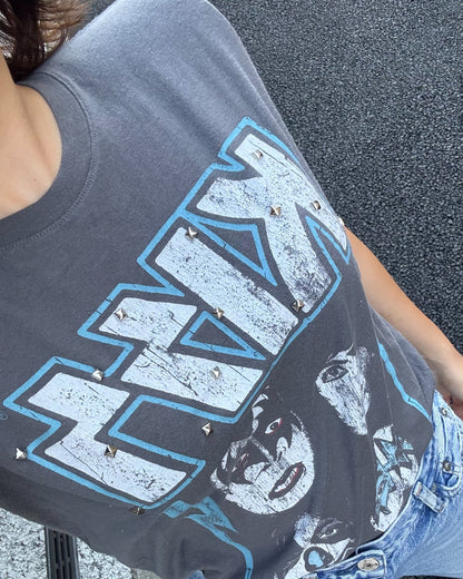 KISS STUDDED GRACE TEE