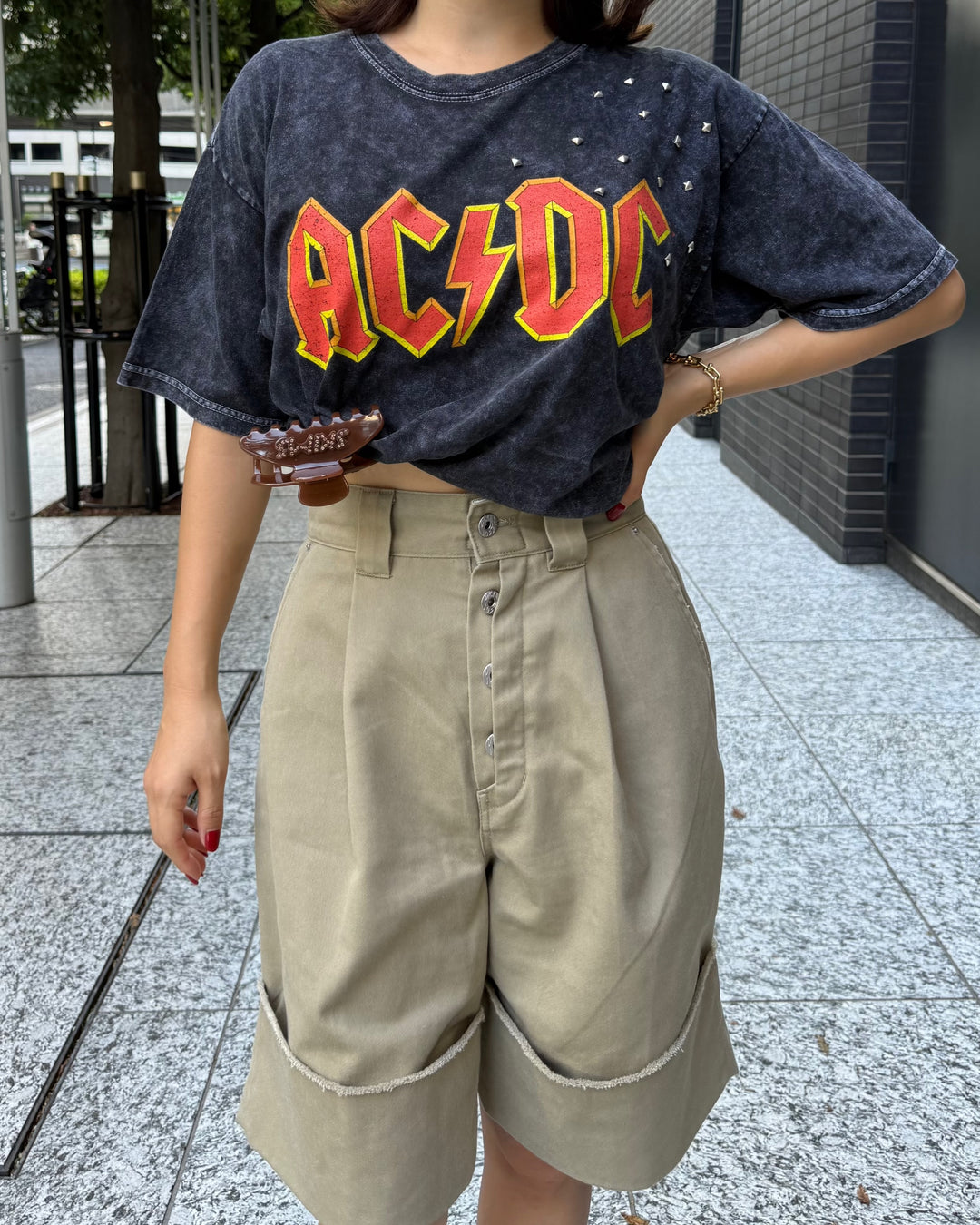 AC/DC STUDDED VINTAGE TEE