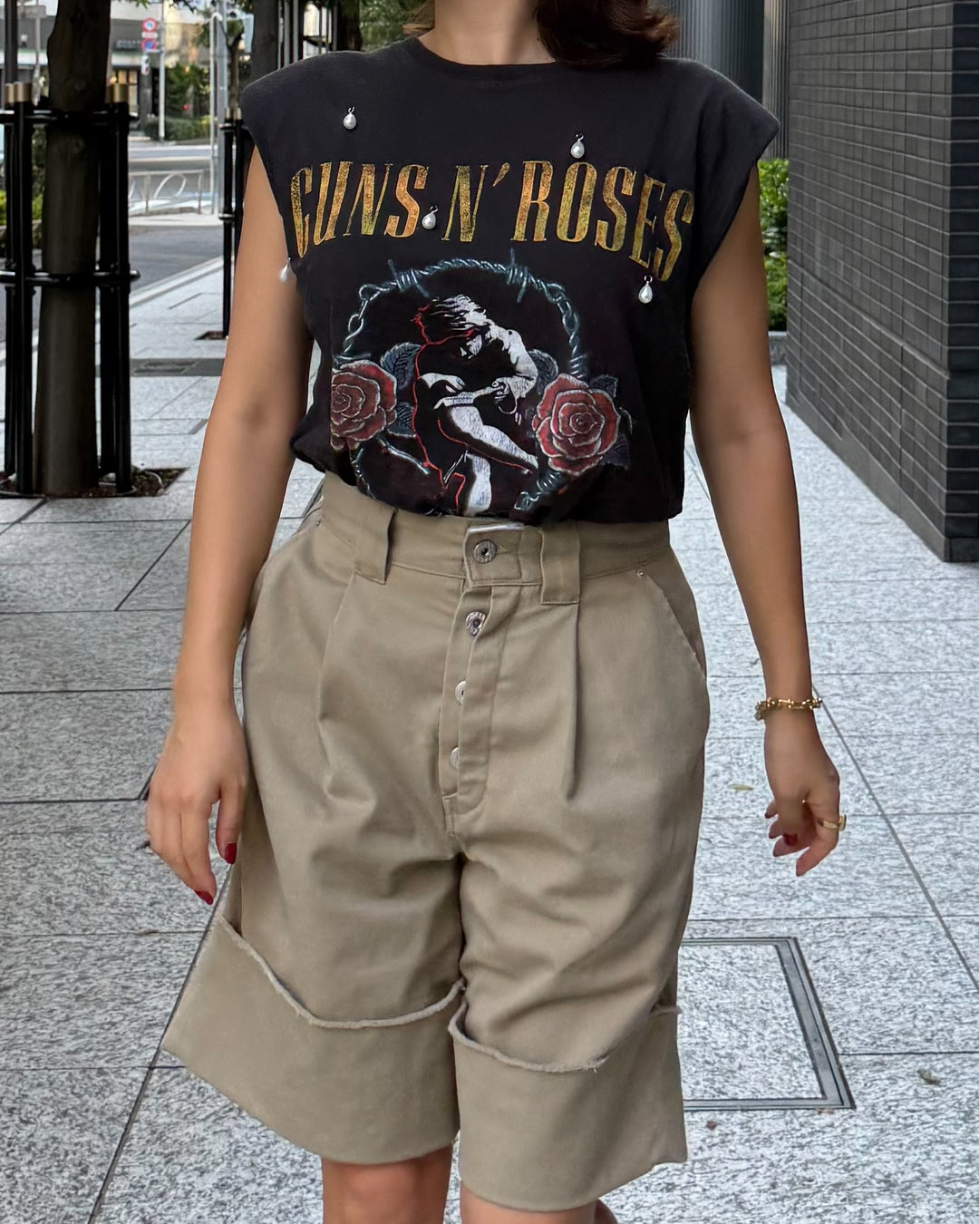 GUNS N’ ROSES DROP PEARL SLEEVELESS TEE