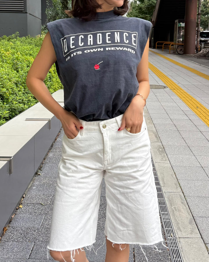 DECADENCE GROMMET REMAKE TEE