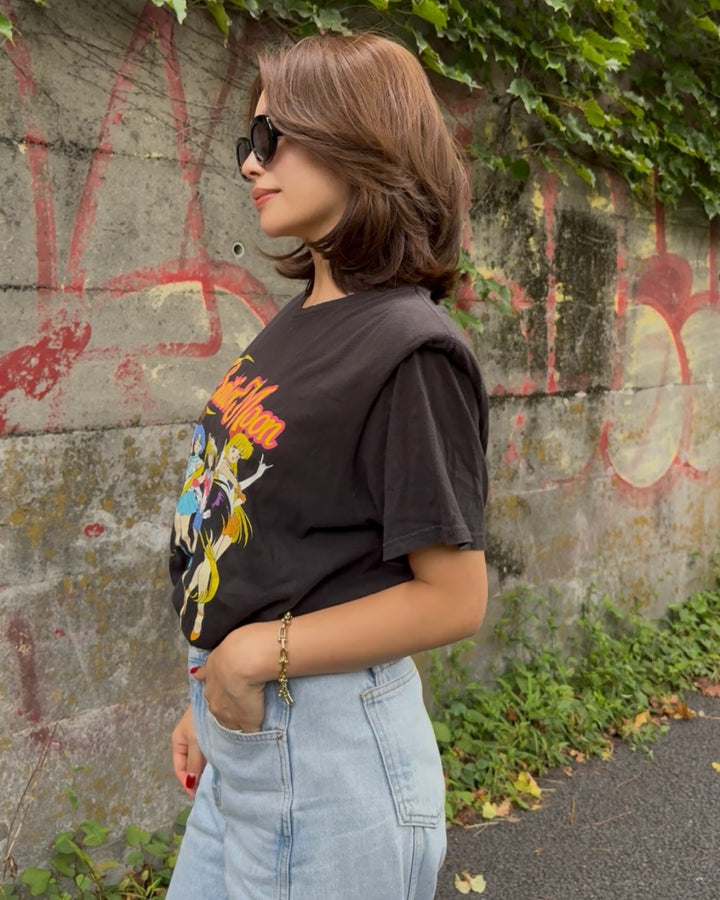 SAILOR MOON GRACE SHOULDER TEE