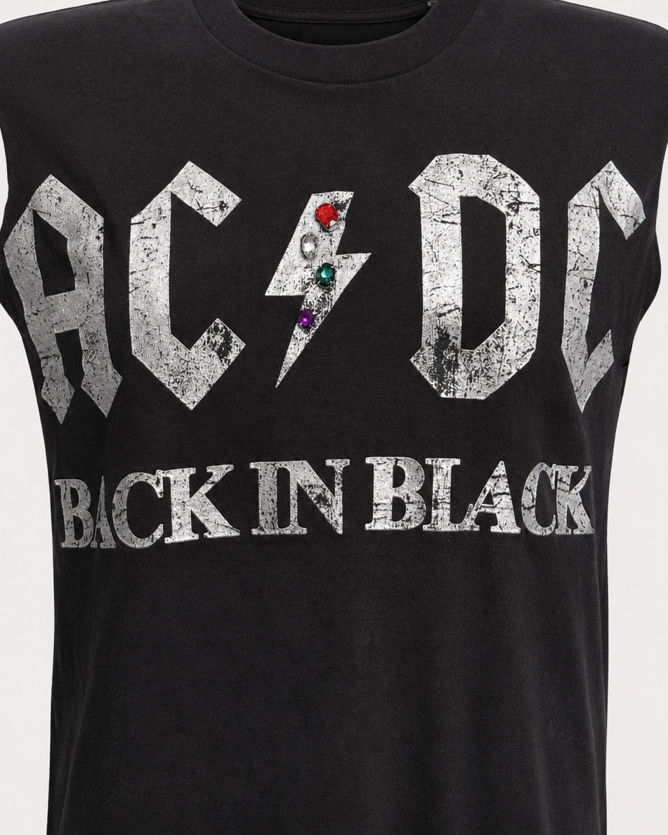 BACK IN BLACK LIGHTNING GRACE TEE