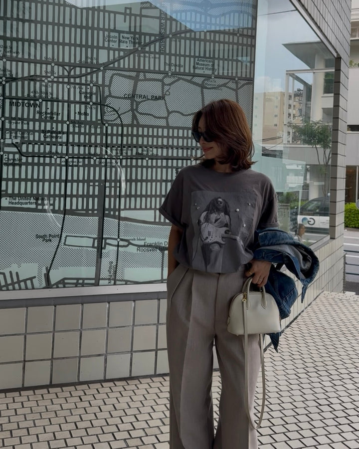 HER CRYSTAL PEARL REMAKE TEE