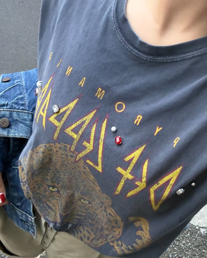 DEF LEPPARD JEWEL REMAKE TEE