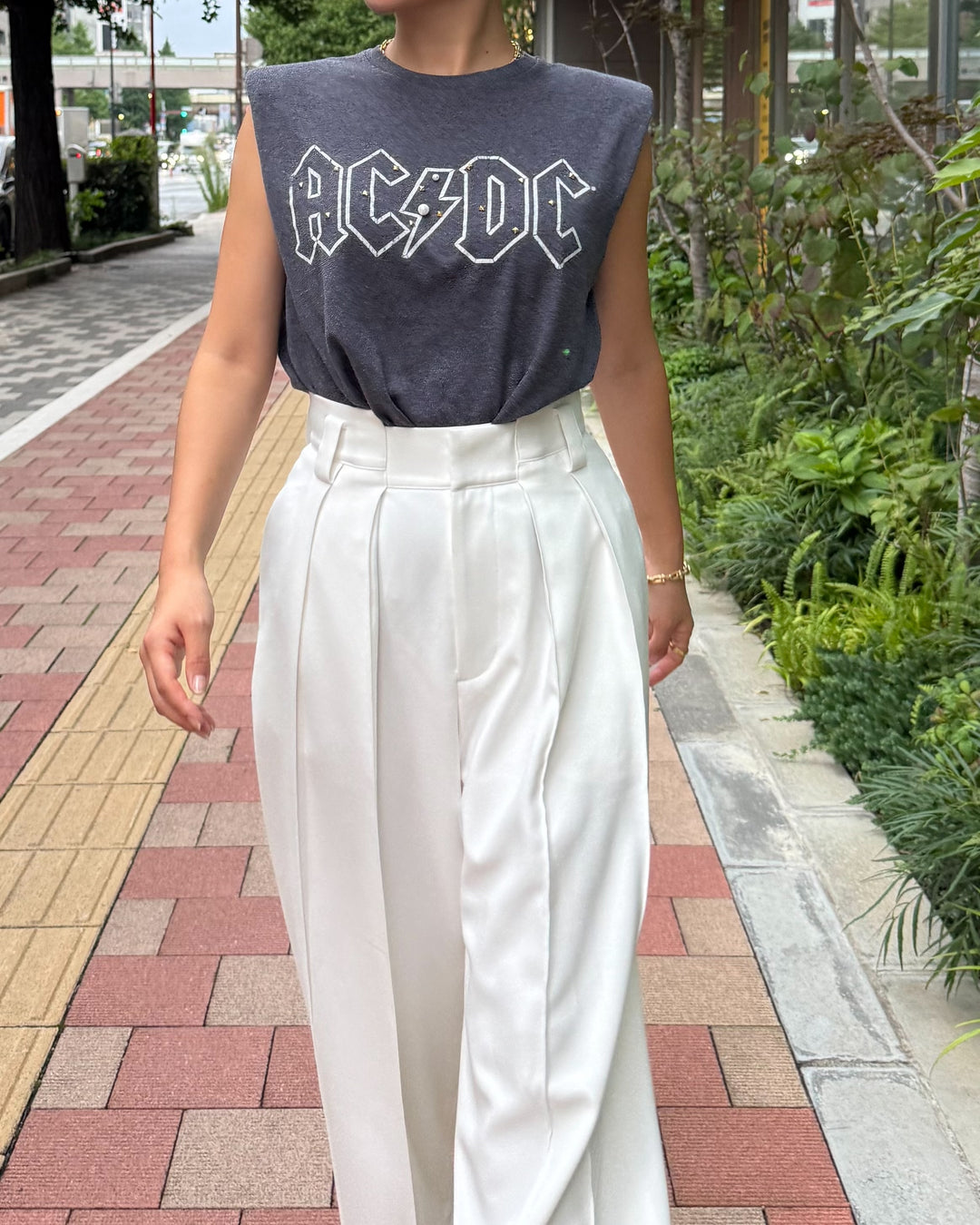 AC/DC LIGHTNING BIJOU REMAKE TEE