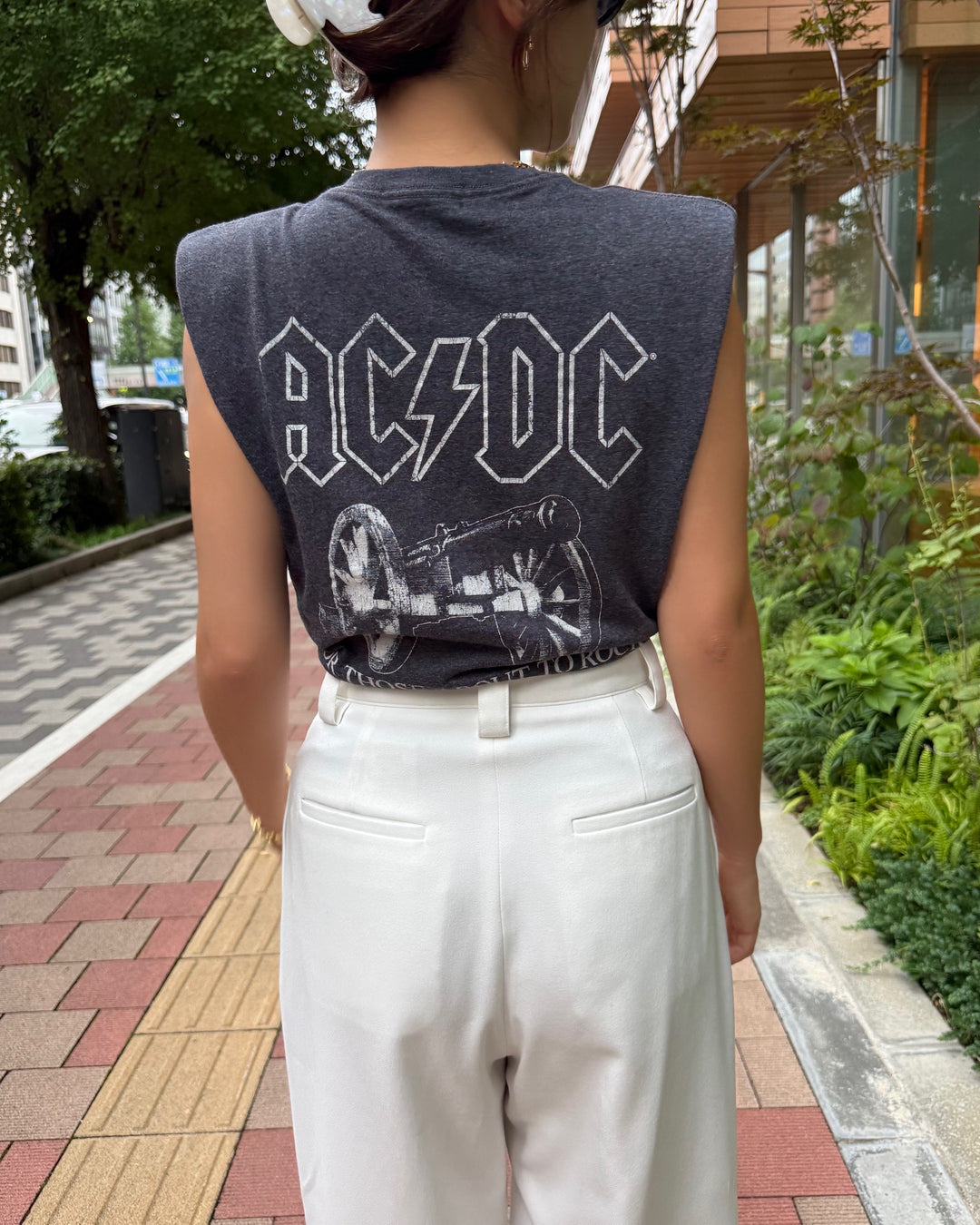 AC/DC LIGHTNING BIJOU REMAKE TEE